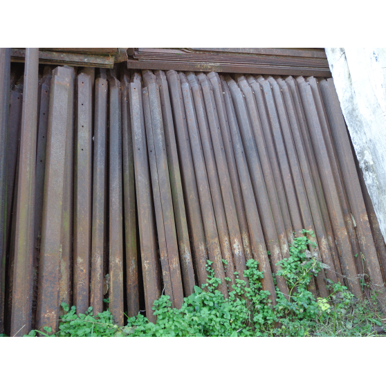 Corni&egrave;re PIQUET ET amarrage