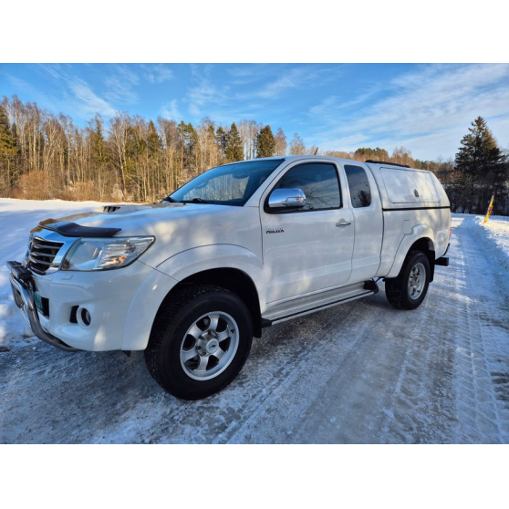 Toyota Hilux D-4D 144hp Cabine Extra 4WD