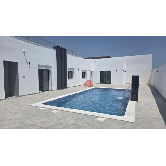 VILLA AVEC TITRE BLEU - TEZDAINE DJERBA