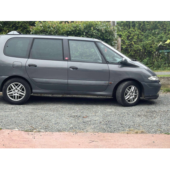 espace 3 the race 2.2 dci 115