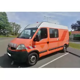 Renault Master 2.5 dci 120 L2H2 7 places